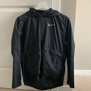 Nike wind breaker